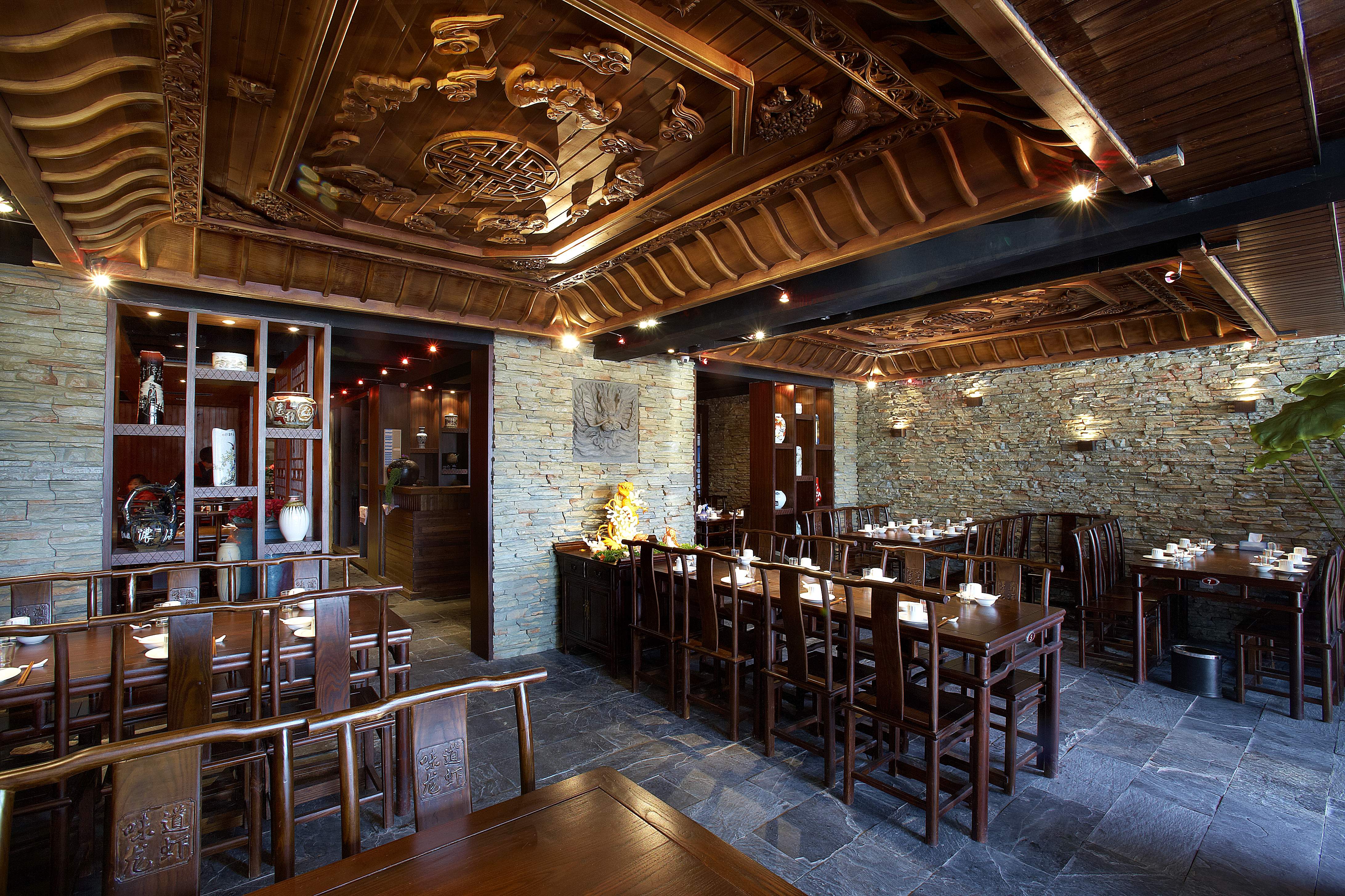 北歐風(fēng)餐廳設(shè)計(jì)：品味簡約與自然的純粹之美